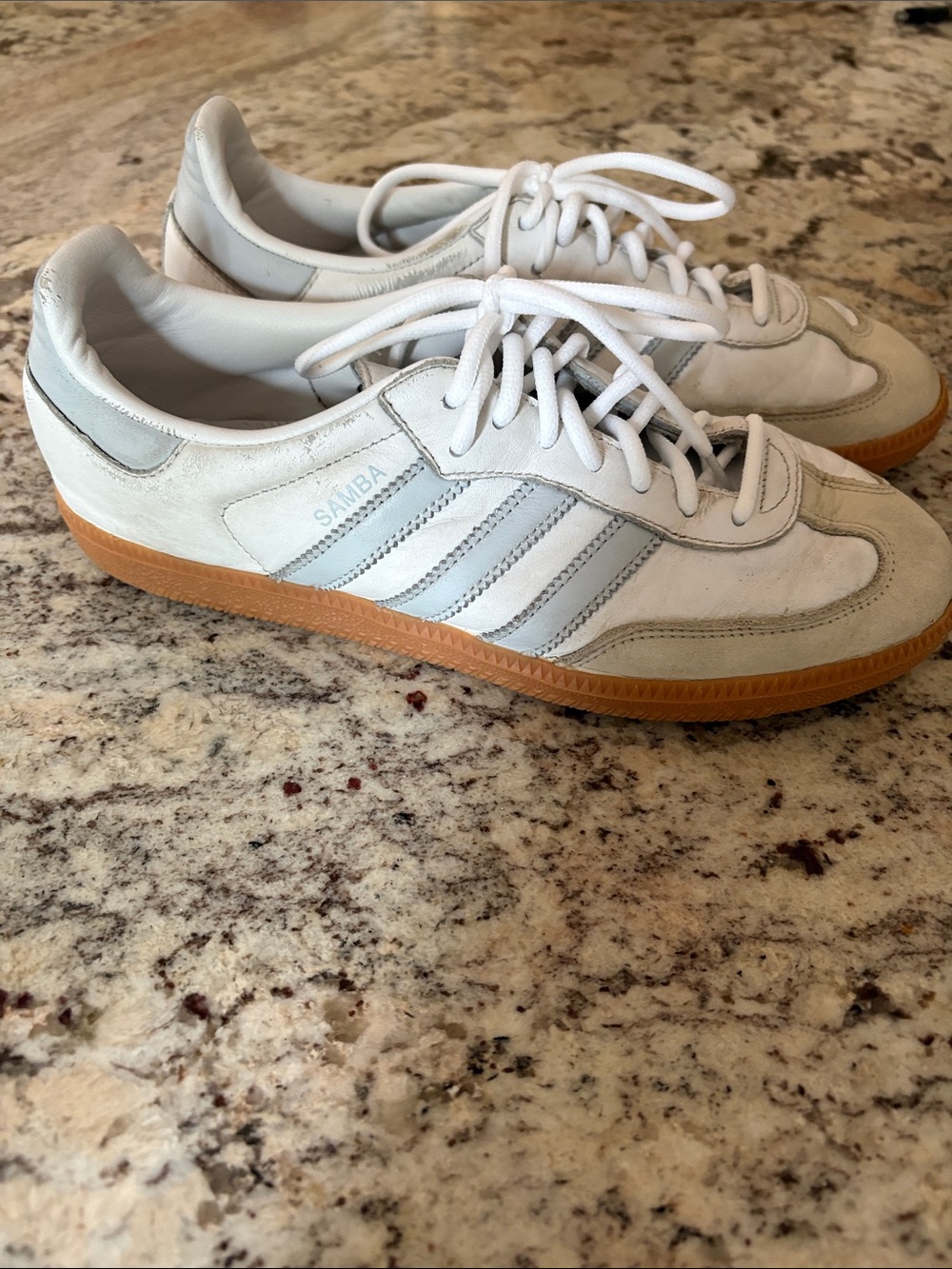 adidas Samba Low-Top Sneakers in White with Gum Sole